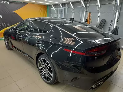 Тонировка автомобиля

Тонирование затемняющими, цветными, атермальными